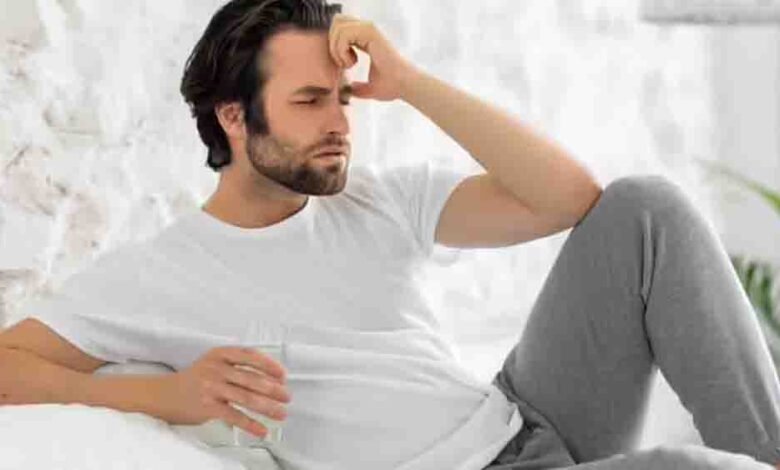 माइग्रेन-और-मेंटल-हेल्थ-का-गहरा-कनेक्शन,-जानें-कैसे-सिरदर्द-आपकी-मानसिक-शांति-को-कर-सकता-है-प्रभावित