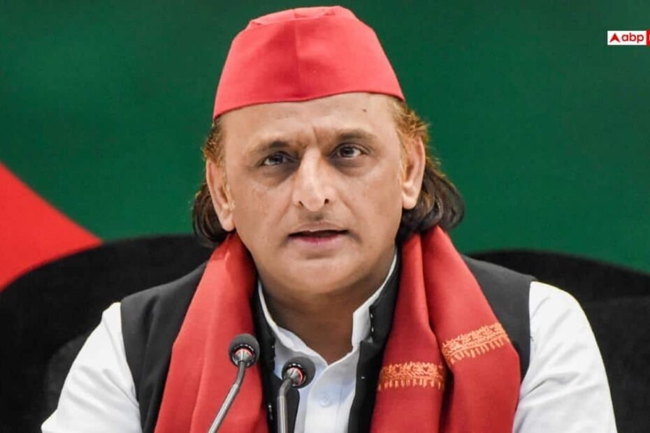 नकली-नोटों-पर-सपा-bjp-में-छिड़ी-रार!-अखिलेश-यादव-ने-काली-टोपी-का-जिक्र-कर-पूछा-5-बड़ा-या-7?