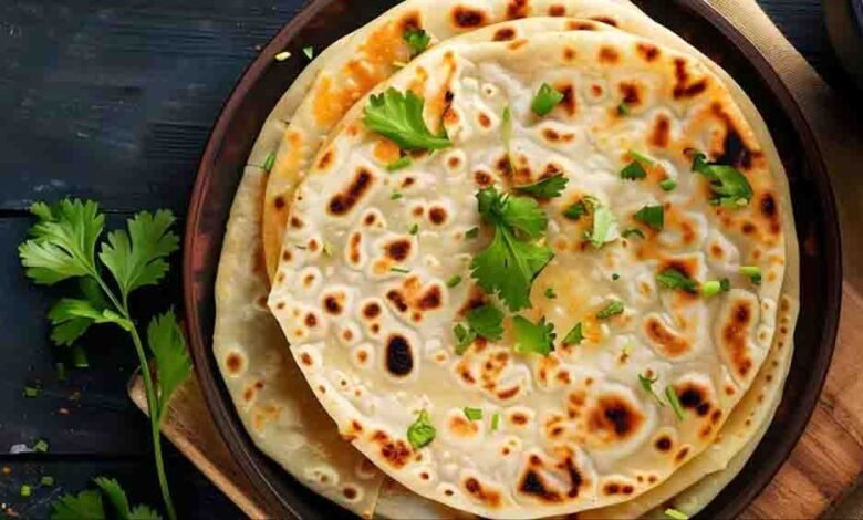 मुंह-में-जाते-ही-घुल-जाएगी-यह-‘मखमली-रोटी’,-साधारण-चपाती-को-कहें-अलविदा-और-आजमाएं-यह-खास-रेसिपी