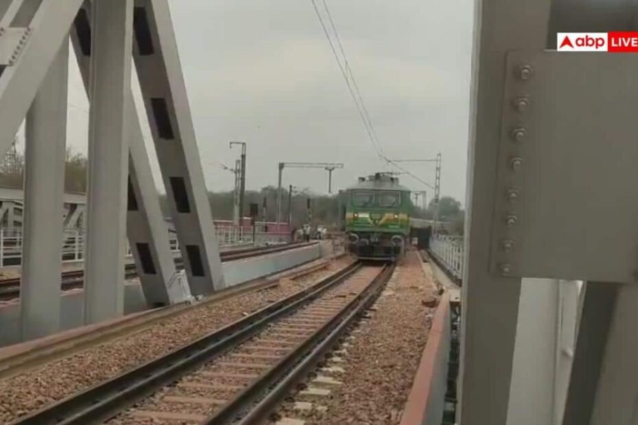 दिल्ली:-यमुना-पर-नया-लोहा-पुल-तैयार,-अब-बाढ़-में-भी-नहीं-रुकेगी-ट्रेनों-की-रफ्तार