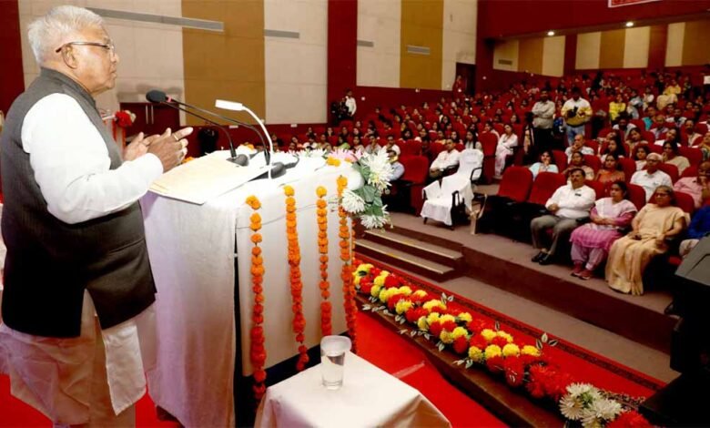 स्वस्थ-जीवन-का-आधार-है-इन्द्रियों-पर-नियंत्रण:-राज्यपाल-पटेल