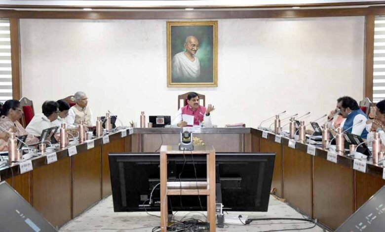 जनकल्याणकारी-योजनाओं-और-विकास-कार्यों-के-लिए-16,720-करोड़-रूपये-की-स्वीकृति