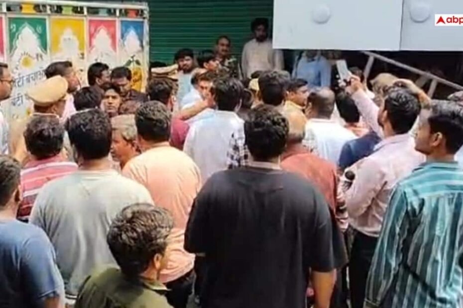 मेरठ-में-44-अवैध-निर्माण-सील,-कार्रवाई-के-बीच-व्यापारी-को-हार्ट-अटैक,-9-अप्रैल-को-बंद-का-ऐलान