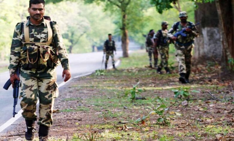 बालाघाट-के-100-गांवों-में-अब-मिलेंगी-पूरी-सुविधाएं,-जहां-जाने-से-डरते-थे-लोग,-अब-बनेंगे-रास्ते