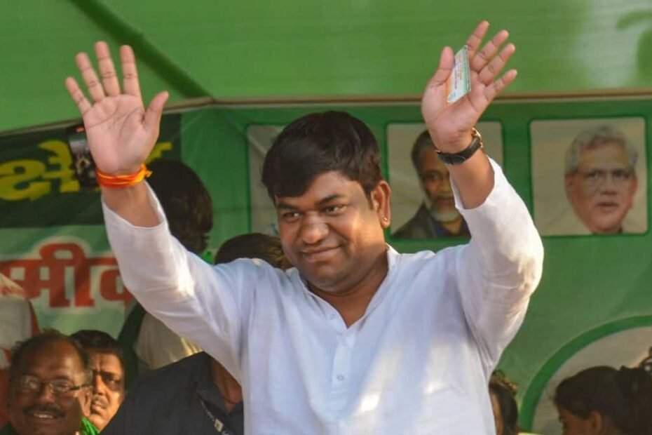 संजय-निषाद-की-मुश्किल-बढ़ाने-यूपी-आ-रहे-तेजस्वी-यादव-के-दोस्त-मुकेश!-यूपी-चुनाव-से-पहले-क्या-है-रणनीति?