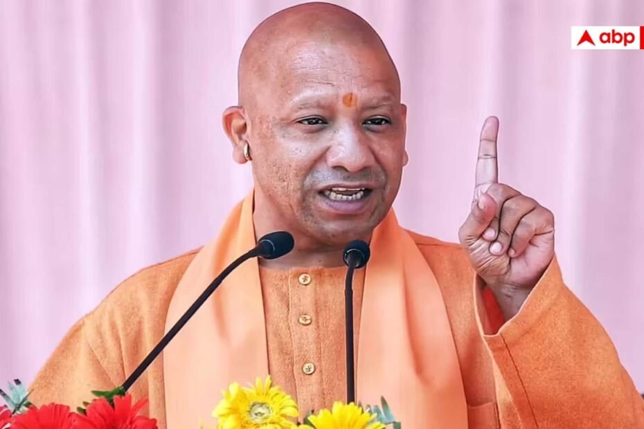 बुनकर-‘परंपरा-के-संवाहक’-और-‘अर्थव्यवस्था-के-आधार’,-सीएम-योगी-ने-दिए-आय-और-सम्मान-सुनिश्चित-करने-के-निर्देश