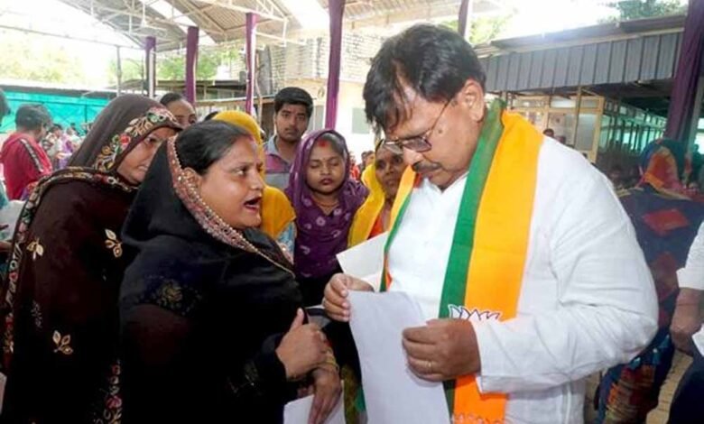 नर-सेवा-नारायण-सेवा-के-मूलमंत्र-को-साकार-कर-रही-है-सरकार-:-ऊर्जा-मंत्री-तोमर