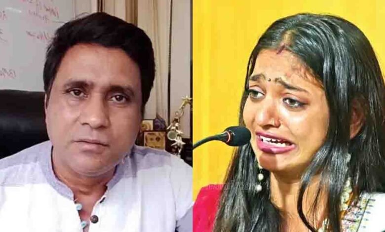 महाकुंभ-की-मोनालिसा-जांच-में-नाबालिग-निकलीं,-फरमान-खान-पर-पोक्सो-एक्ट-के-तहत-केस-दर्ज-और-फर्जी-आधार-कार्ड-का-हुआ-खुलासा