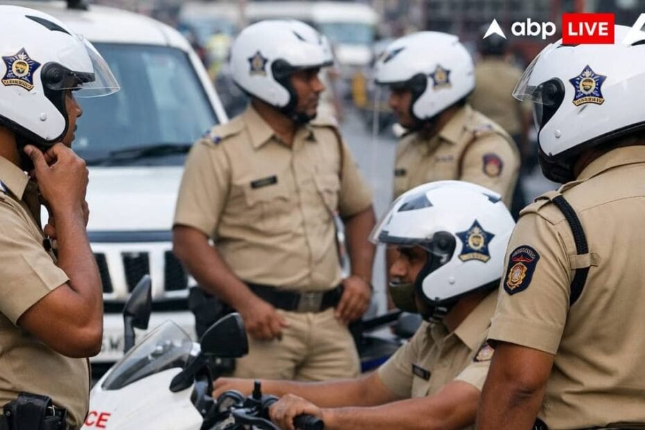 महाराष्ट्र-में-पुलिसकर्मियों-को-अब-हर-हाल-में-पहनना-होगा-हेलमेट,-डीजीपी-का-सख्त-आदेश