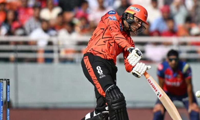 8-छक्के,-5-चौके…-मुल्लांपुर-में-अभिषेक-शर्मा-की-आंधी,-सनथ-जयसूर्या-की-बराबरी-पर-पहुंचे