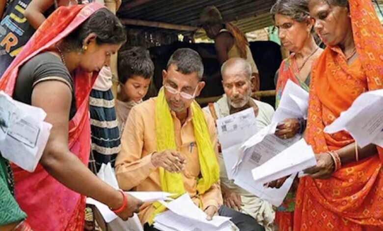 sir-वोटर-लिस्ट-अपडेट:-12-राज्यों-में-6.08-करोड़-नाम-हटे,-यूपी-और-बंगाल-में-सबसे-बड़ा-बदलाव