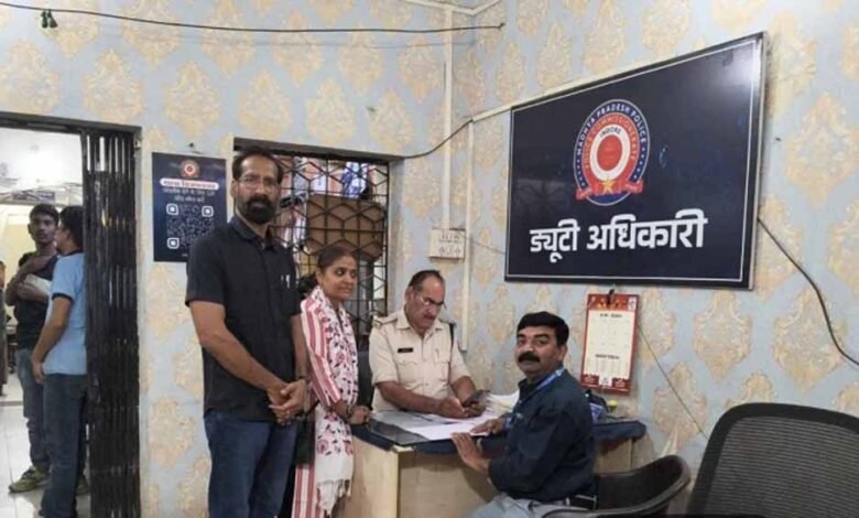 इंदौर-में-कॉपी-किताब-माफिया-पर-कार्रवाई:-प्राइवेट-स्कूल-संचालक,-प्रिंसिपल-और-दुकानदारों-पर-fir