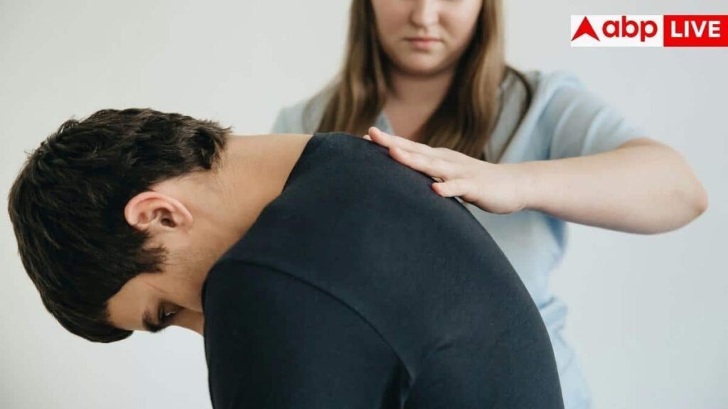 कमर-दर्द-के-साथ-दिखें-ये-बदलाव-तो-तुरंत-कराएं-जांच,-हो-सकती-है-किडनी-फेल