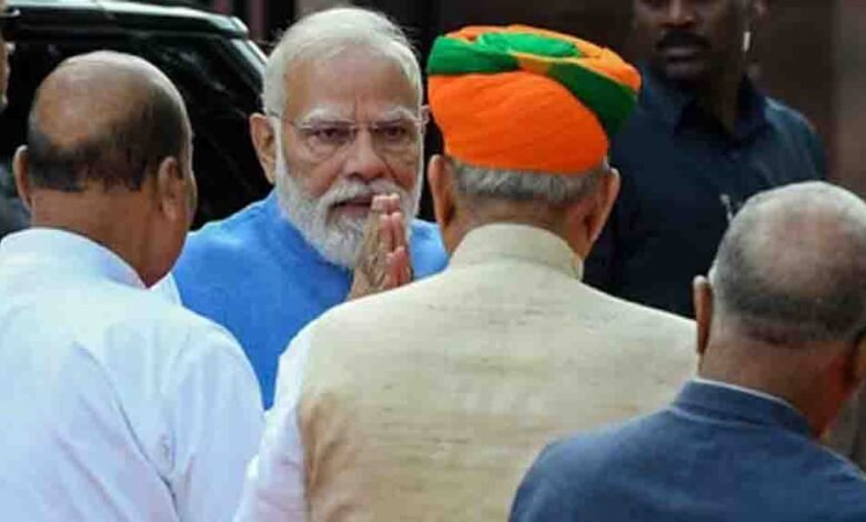 महिला-आरक्षण-बिल-पर-संसद-में-सख्ती,-बीजेपी-ने-जारी-किया-तीन-लाइन-का-व्हिप