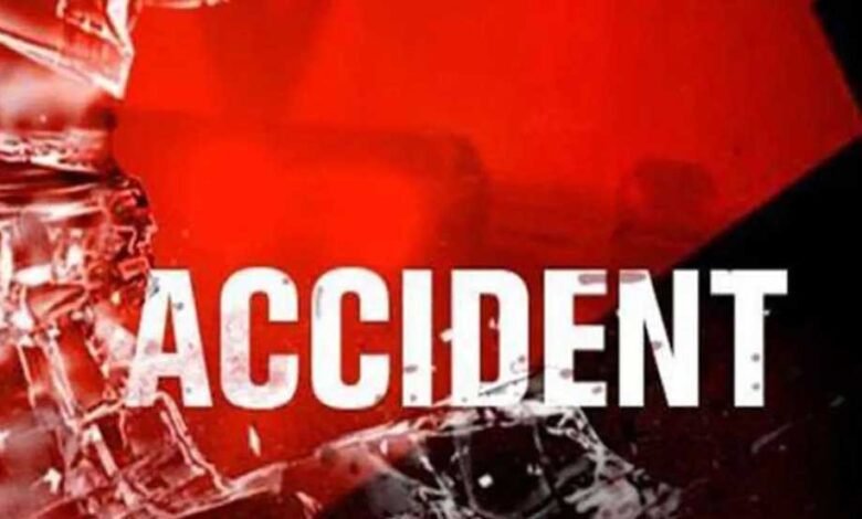 डिंडौरी-में-ट्रक-हादसे-में-5-की-मौत,-प्रशासन-ने-मृतकों-के-परिवारों-को-4-4-लाख-रुपये-की-आर्थिक-सहायता-दी