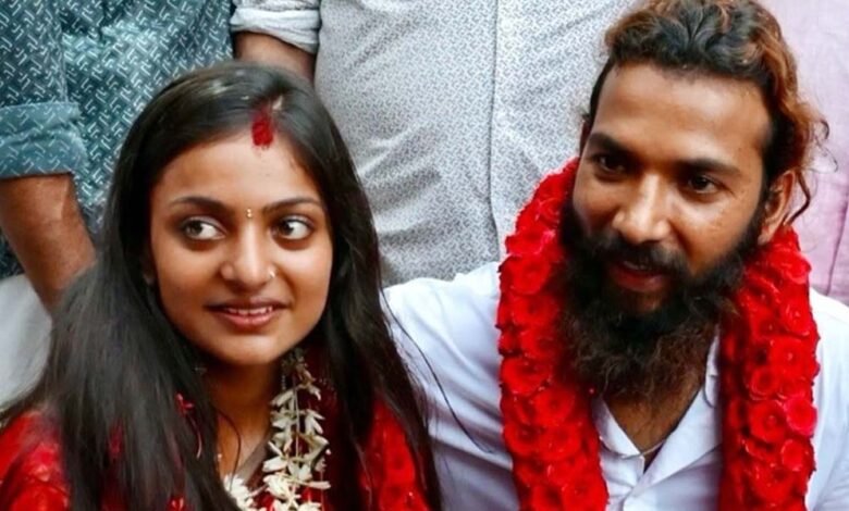 मोनालिसा-फरमान-को-छोड़कर-भाग-गई?-वायरल-वीडियो-से-खुली-नई-कहानी