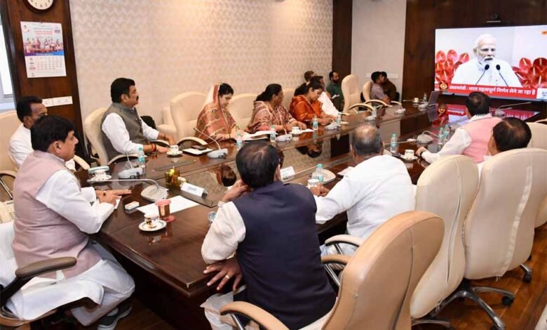 संवाद,-सहयोग-और-सहभागिता-से-हो-नारी-शक्ति-वंदन-अधिनियम-का-क्रियान्वयन-:-प्रधानमंत्री-मोदी