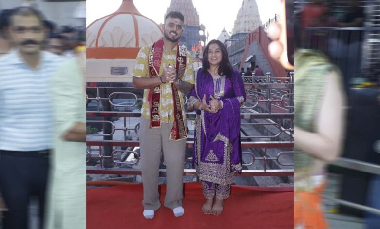 महाकाल-के-दर-पर-एक्टर-मिलिन्द-सोमन-और-क्रिकेटर-नीतीश-राणा,-बाबा-से-किया-दिल-की-बात-का-खुलासा