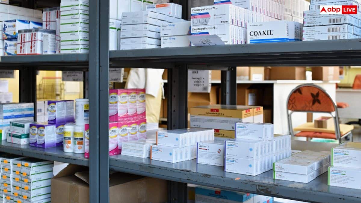 मेडिकल-स्टोर-खोलना-है?-जानिए-कौन-सा-कोर्स-जरूरी,-लाइसेंस-के-नियम-और-पूरी-प्रक्रिया…