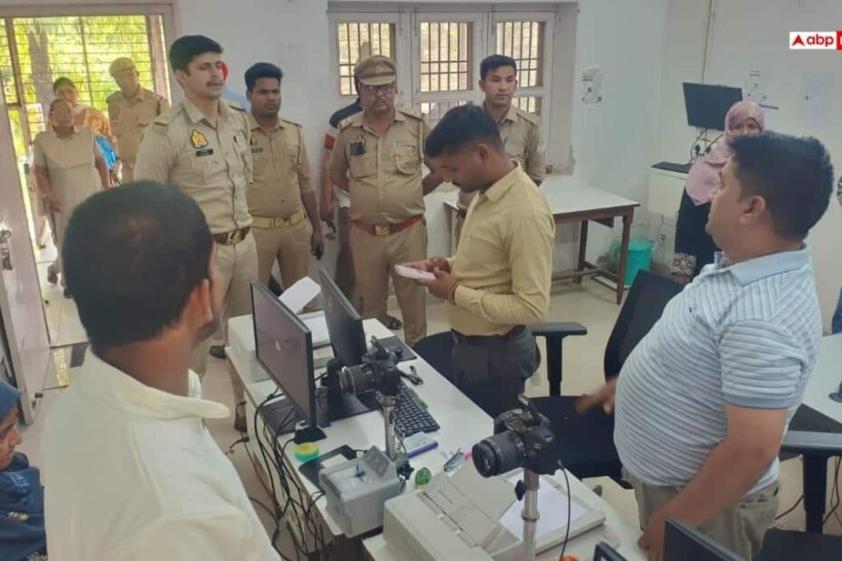 pilibhit-news:-पीलीभीत-पासपोर्ट-ऑफिस-को-बम-से-उड़ाने-की-धमकी,-घंटों-तलाशी-के-बाद-कुछ-भी-संदिग्ध-नहीं-मिला