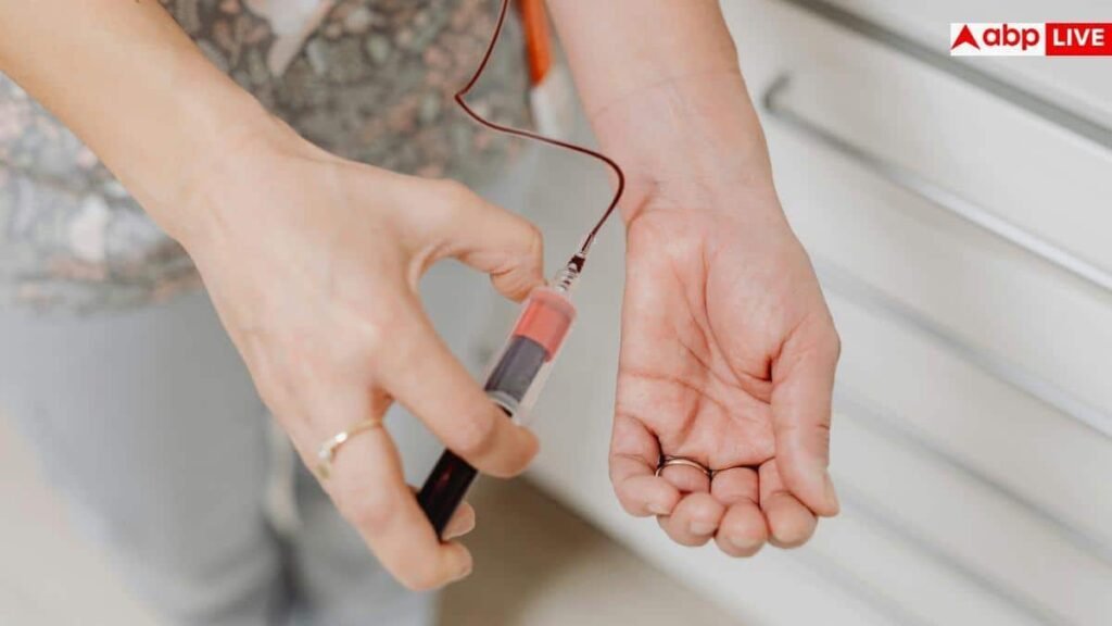 blood-kick-trend:-भोपाल-में-फैला-‘ब्लड-किक’-का-जानलेवा-नशा,-सुकून-के-लिए-अपना-ही-खून-निकाल-रहे-युवा