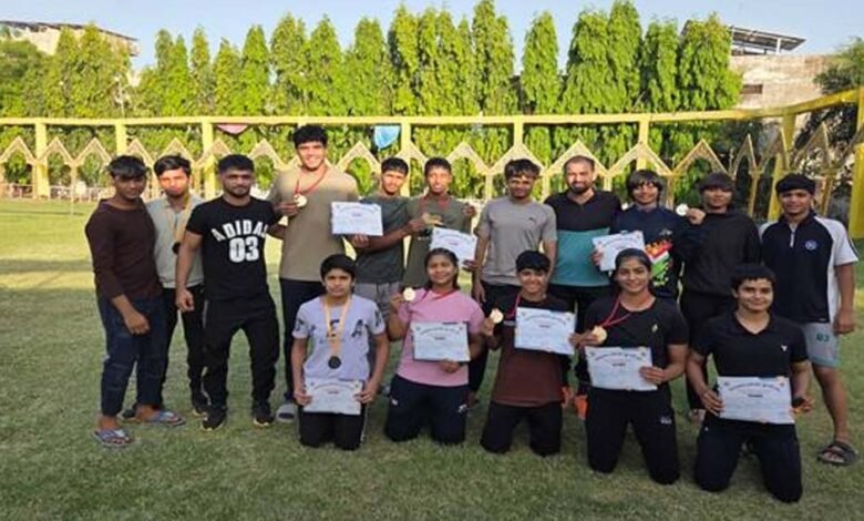 अंडर-17-कुश्ती-में-छाया-मध्यप्रदेश,युवा-पहलवानों-ने-बढ़ाया-प्रदेश-का-मान