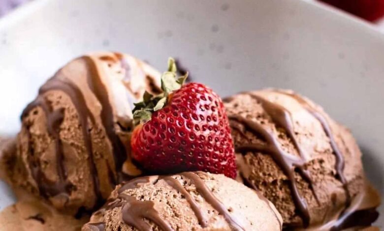 वनीला,-मैंगो-और-चॉकलेट-आइसक्रीम-घर-पर-बनाने-का-आसान-तरीका