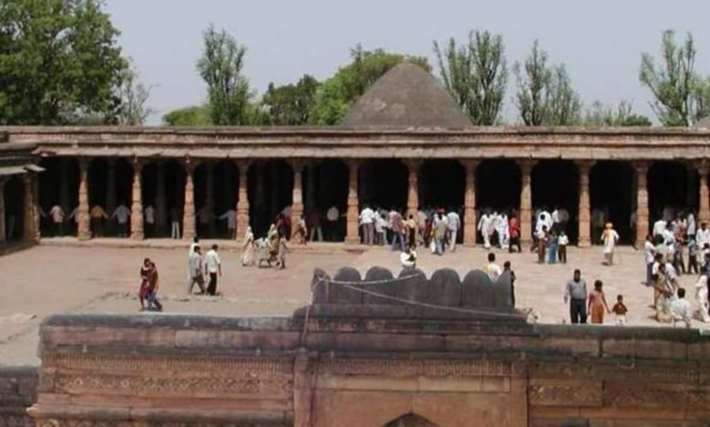 भोजशाला-विवाद:-मंदिर-पक्ष-ने-इस्लामी-सिद्धांत-का-हवाला-देते-हुए-कहा-जबरन-जमीन-पर-मस्जिद-मान्य-नहीं