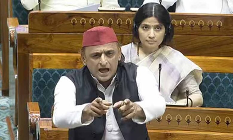 लोकसभा-में-अखिलेश-बोले-भाजपा-‘नारी-को-नारा’-बनाने-की-कोशिश-कर-रही-है