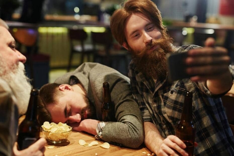 drinking-risks:-सावधान!-हफ्ते-में-एक-दिन-भी-ज्यादा-शराब-पीना-लिवर-के-लिए-घातक,-नई-स्टडी-में-हुआ-बड़ा-खुलासा