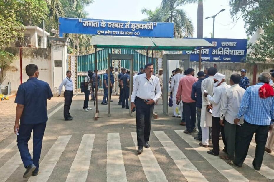 नीतीश-कुमार-की-तरह-अब-सम्राट-चौधरी-ने-भी-शुरू-किया-‘जनता-दरबार’,-समस्या-का-तुरंत-होगा-समाधान