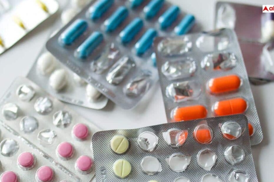 जेनेरिक-दवाखाना-खोलने-के-लिए-कितना-पढ़ा-लिखा-होना-जरूरी,-जान-लें-फायदे-की-बात