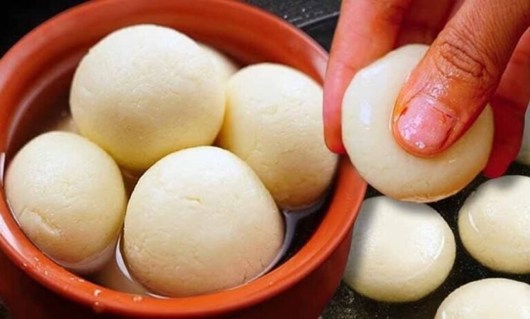 हलवाई-की-सीक्रेट-ट्रिक!-2-कप-दूध-से-बनाएं-सुपर-सॉफ्ट-रसगुल्ले-–-मुंह-में-जाते-ही-घुल-जाएंगे