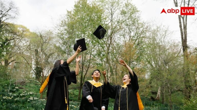 study-abroad-after-12th:-12वीं-के-बाद-किन-देशों-में-खुल-जाते-हैं-पढ़ाई-के-रास्ते,-जानें-वीजा-एडमिशन-फीस-और-रहने-का-खर्च