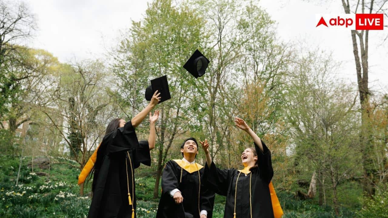 study-abroad-after-12th:-12वीं-के-बाद-किन-देशों-में-खुल-जाते-हैं-पढ़ाई-के-रास्ते,-जानें-वीजा-एडमिशन-फीस-और-रहने-का-खर्च