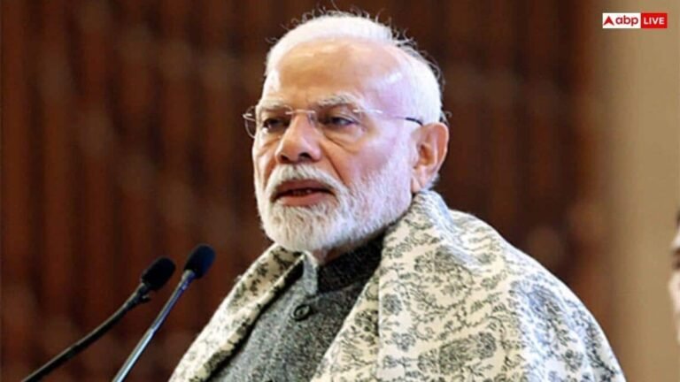 pm-मोदी-की-अपील-का-असर,-यूपी-विधान-परिषद-की-संसदीय-समितियों-के-भ्रमण-कार्यक्रम-स्थगित