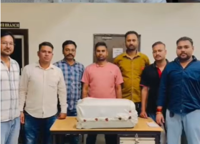 “भोपाल क्राइम ब्रांच की बड़ी कार्रवाई: 9.57 किलो गांजा ज़ब्त, तस्कर गिरफ्तार” |